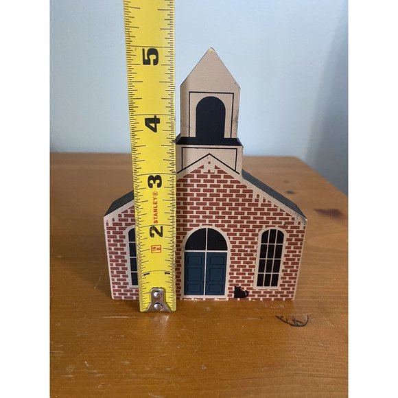 Cat’s Meow 1992 Jackson Township Hall Coshocton Ohio Roscoe Village Shelf Sitter - Picture 3 of 3